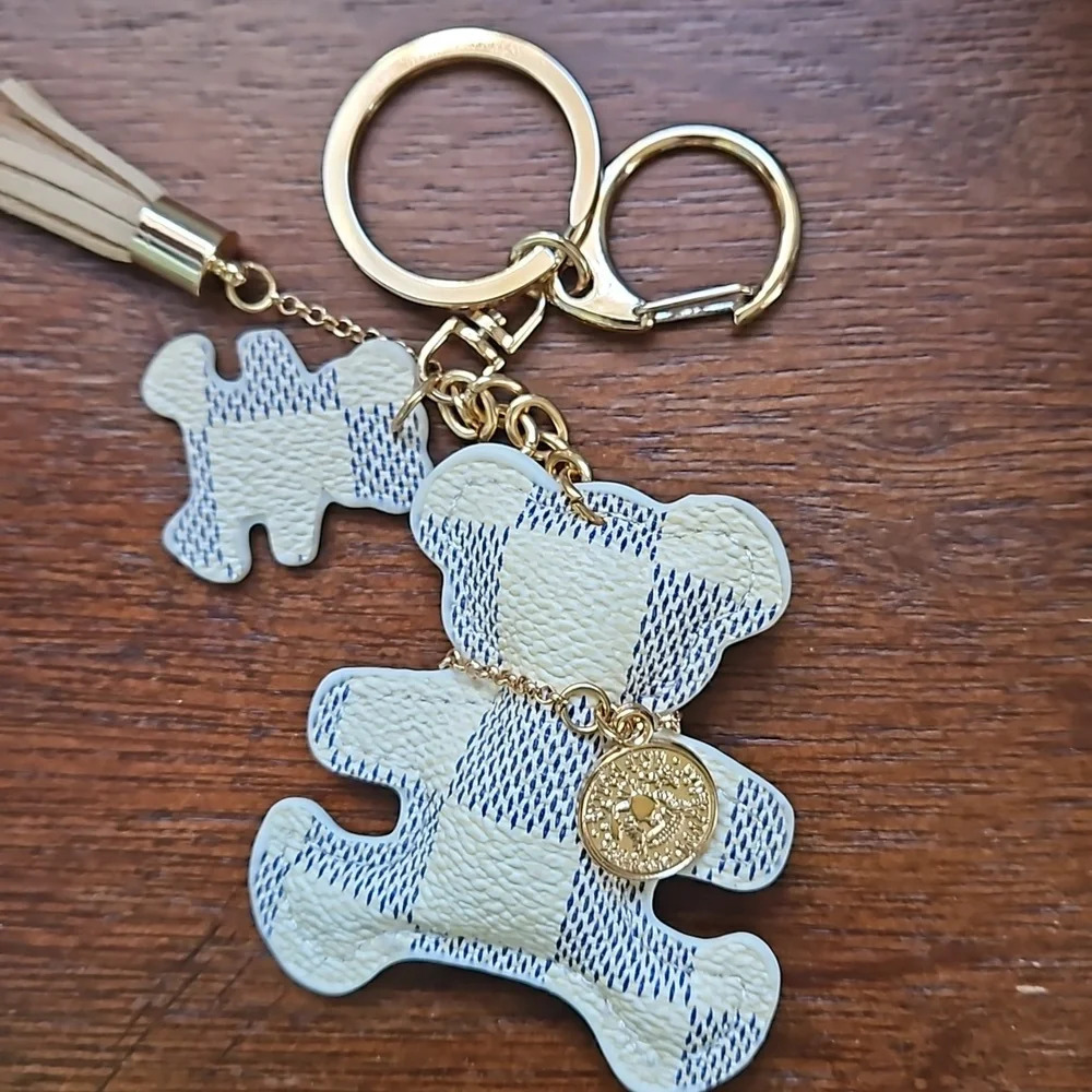 FASHION BEAR KEYRING - Picture 2 of 10